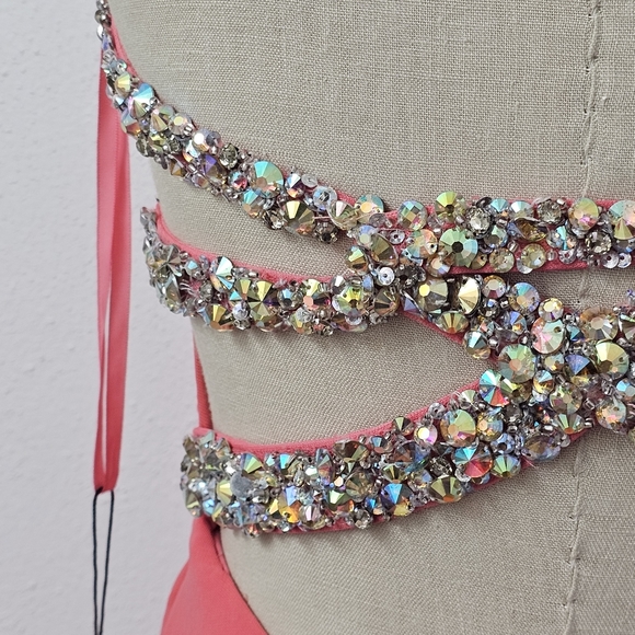 NWT La Femme Coral Embellished Strapless Prom/Pageant Gown Size 2 - Picture 7 of 16